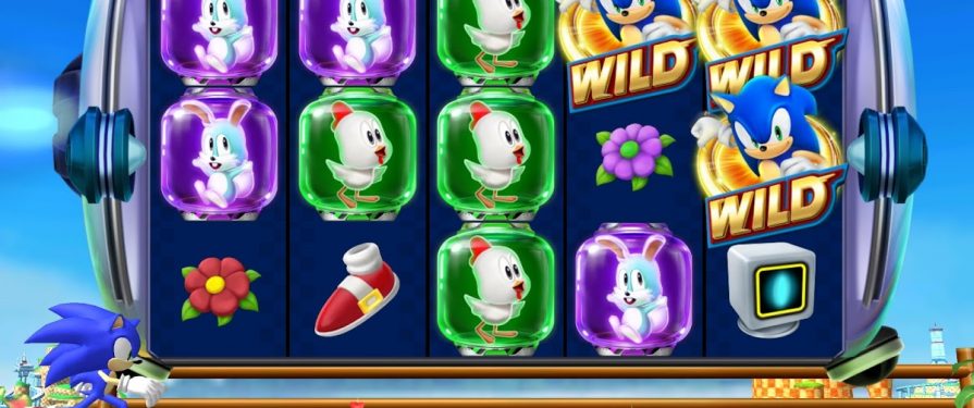 Sonic Stars in New Sega Slots Game for iOS and Google Play